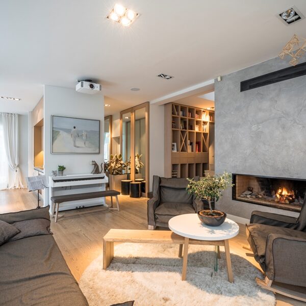 PRIVĀTMĀJAS INTERJERS